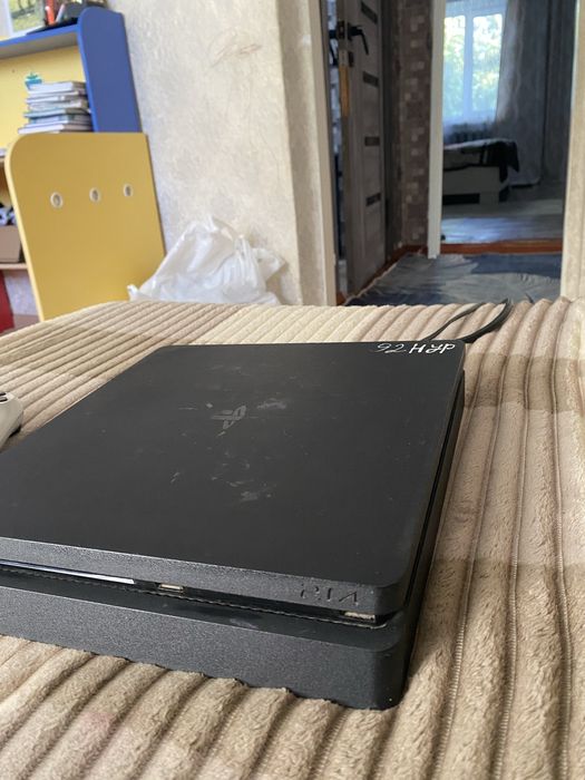 Продам плейстейшен4