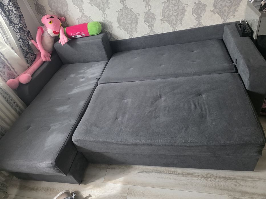 Canapea extensibila in forma de L