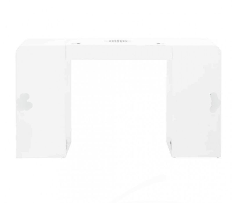 Бюро за маникюр - използвано около половин година