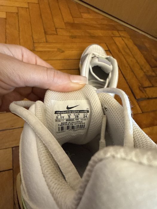Тенис маратонки Nike City Court