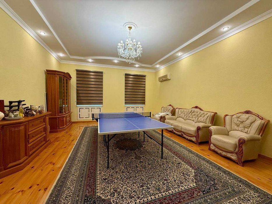 Дом 722 м², участок 8 соток, Юнусабад, Сампи, бассейн