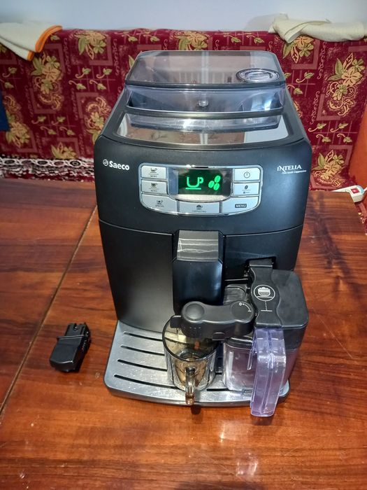 Saeco INTELIA One Toch Cappuccino