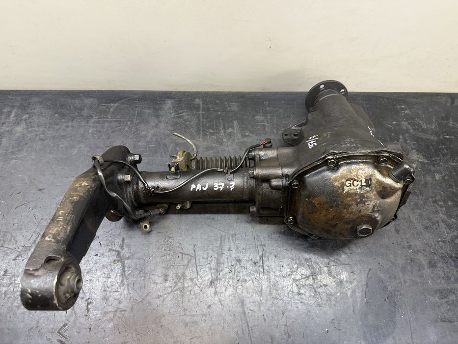 Редуктор передний на Митсубиси Паджеро