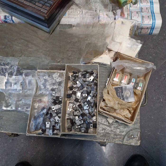 Радиодетали советские. Разные.