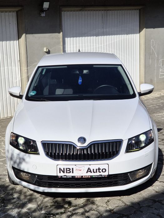 SKODA Octavia 2015 — imagine 3