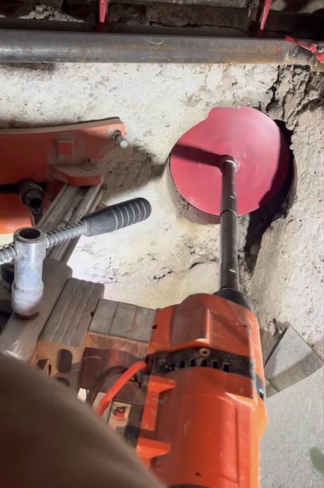 Алмазное сверление отверстий