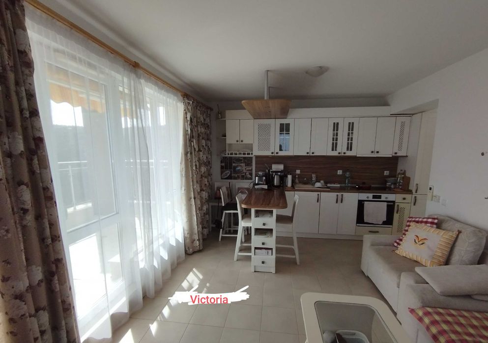 Продава се Двустаен апартамент в Бургас, Пристанище Бургас - 70 кв.м за 1112 €/кв.м - Снимка #1