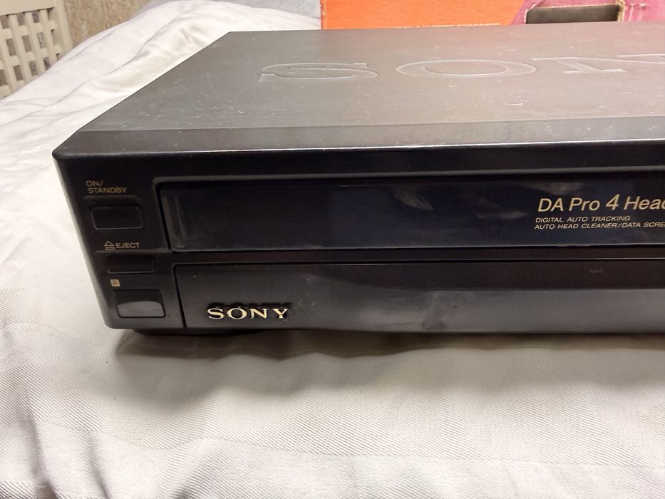 Видеомагнитофон Sony SLV-X57ME ,4 головочный