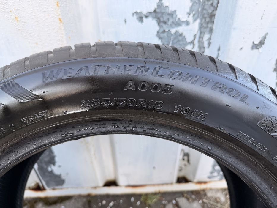 Bridgestone WeatherControl A005 DOT 07/25 235/50R18