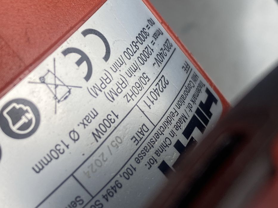 Masina de slefuit beton HILTI DGA 130, an 2024