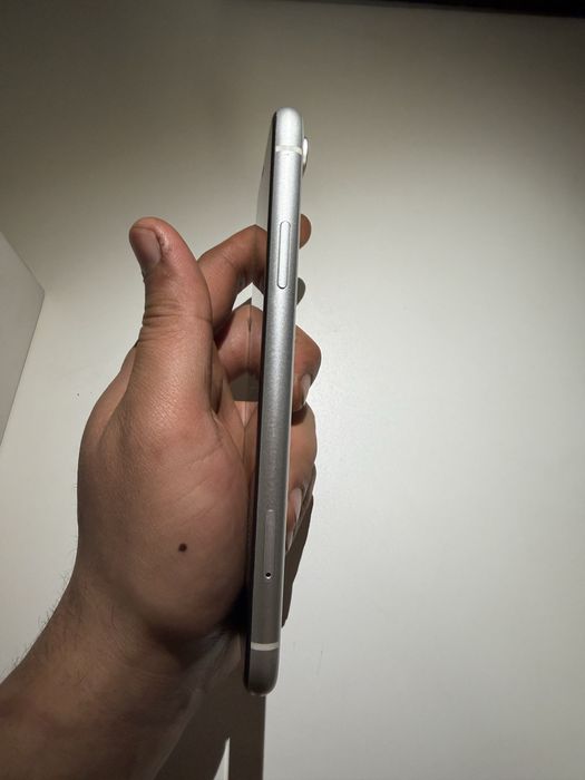 Продам Iphone xr идеал
