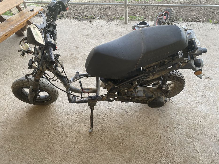 Запчасти на мопед танк