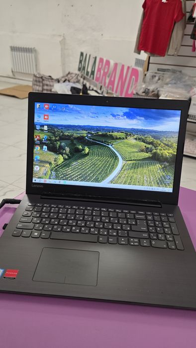Ноутбук LENOVO 80YE