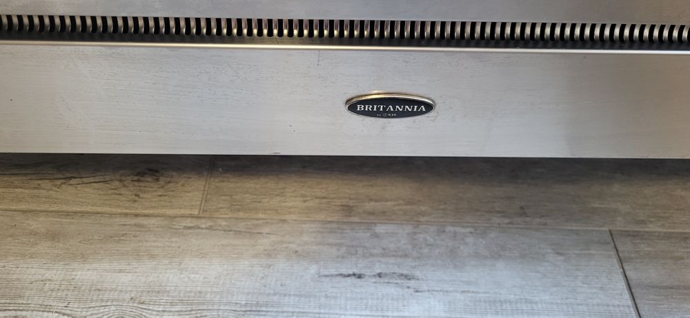 Aragaz profesional tip Range Cooker brand Britannia