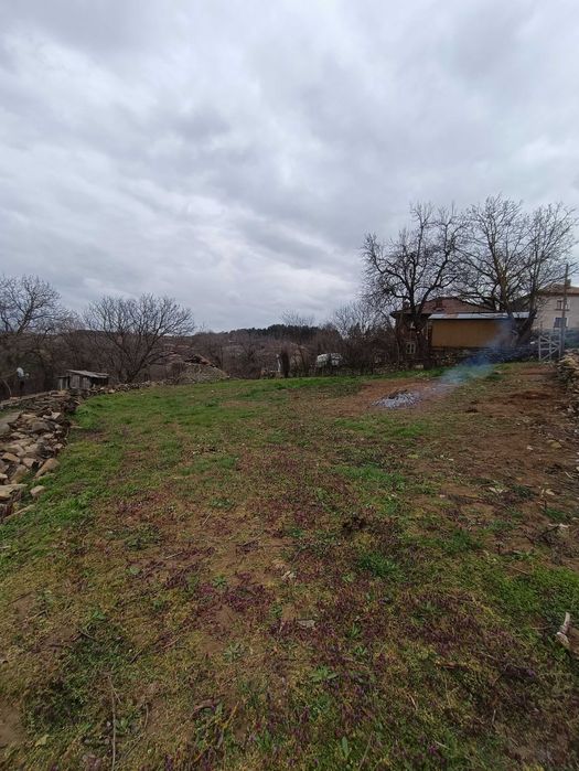 Парцел за продан в с.Крушево