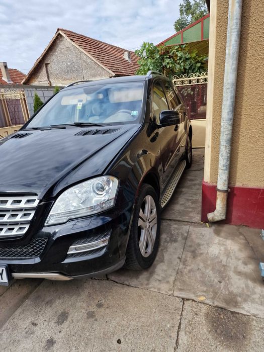 MERCEDES-BENZ ML-Class 2010 — imagine 3