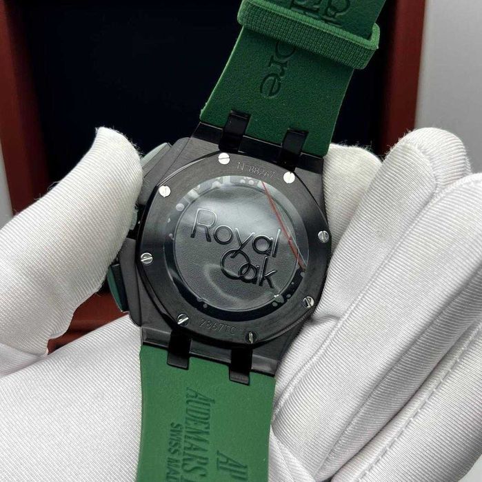 Кварцов мъжки часовник Audemars Piguet Royal Oak Offshore Chrono Green
