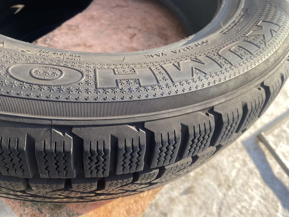 Шины 225/60/17 пара бу кумхо