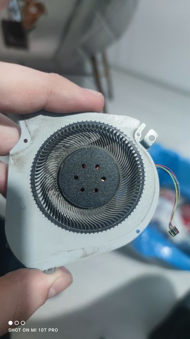 curatare si reparare laptop/calculator, console, instalare windows