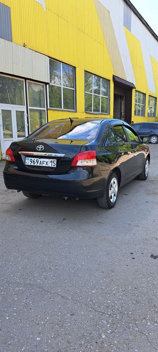 Тойота Ярис 2007г