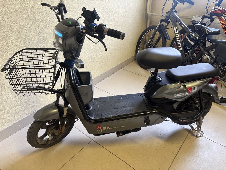 продам ск8 срочно