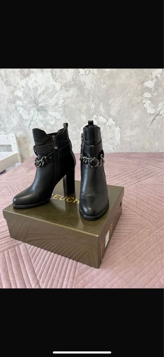 Продам ботильоны