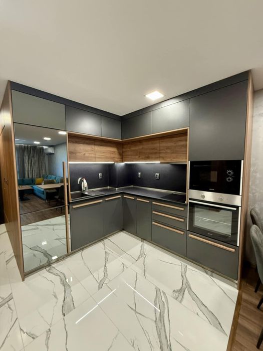 Дава се под наем Двустаен апартамент в Пловдив, Каменица 1 - 73 кв.м за 650 € - Снимка #1