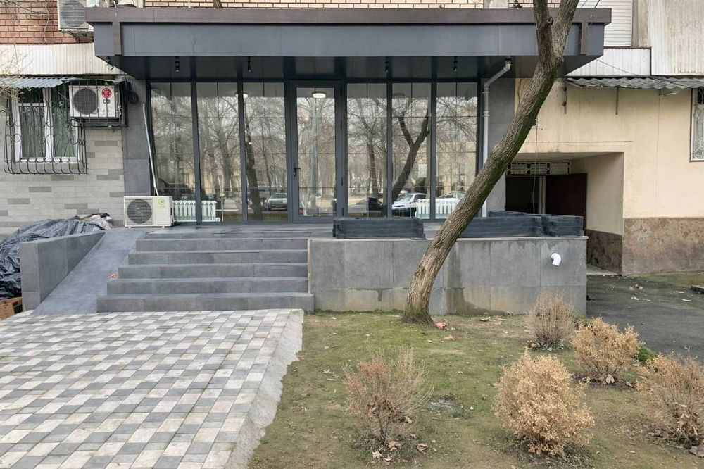 Аренда помещения на Ц-2,Юнусабад Ул Яхъё Гулямова (Гоголя), Аллея