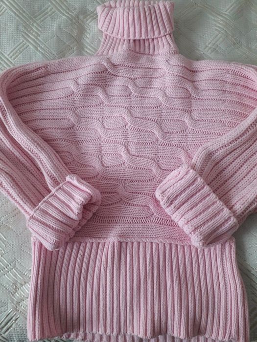 2 Дамски плетени блузи/разови/