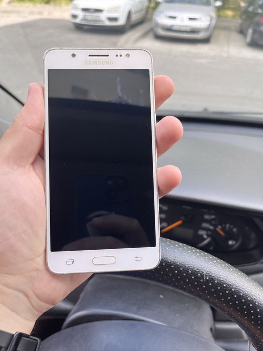 Samsung Galaxy J5 impecabil