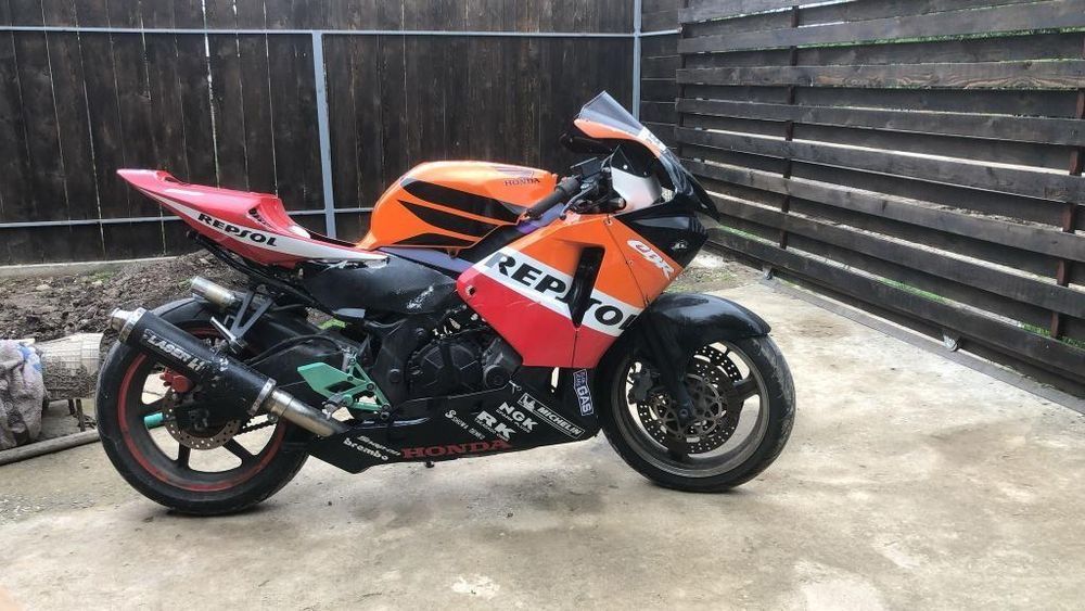 Honda cbr f3 600
