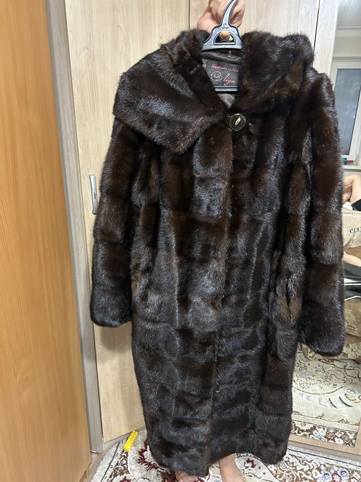 Продам норковую шубу