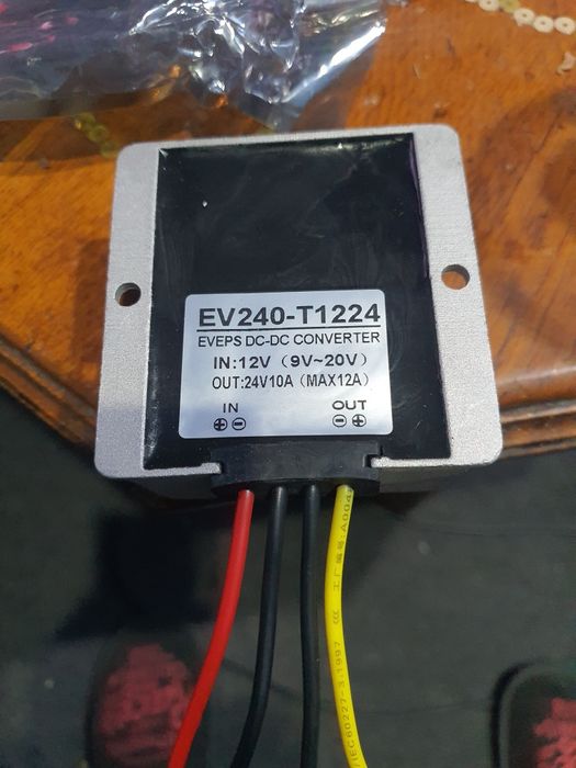 Convertor 24v la 12v