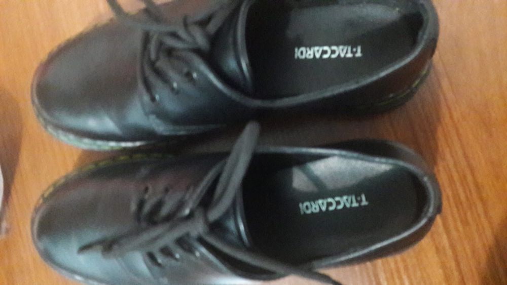 Продается обувь женская 38 размер