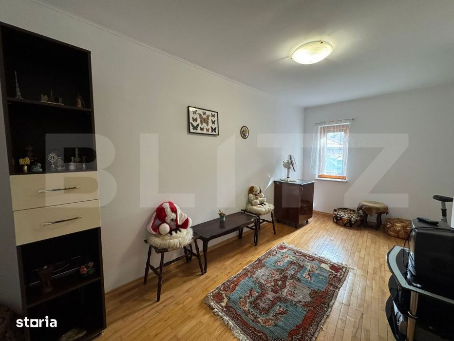 Casa cu 4 camere in Hunedoara