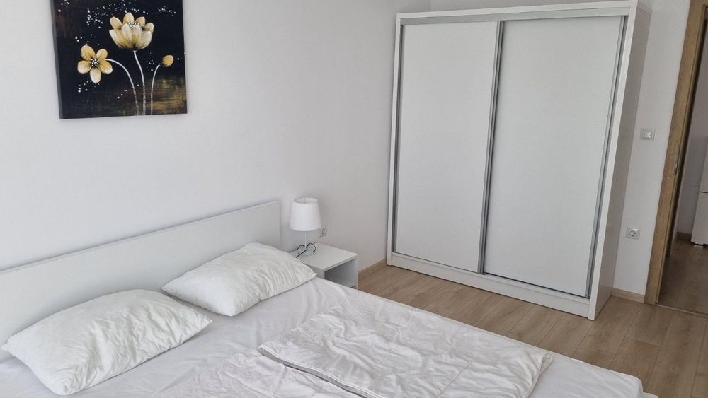 Дава се под наем Двустаен апартамент в Варна, Център - 70 кв.м за 750 € - Снимка #7