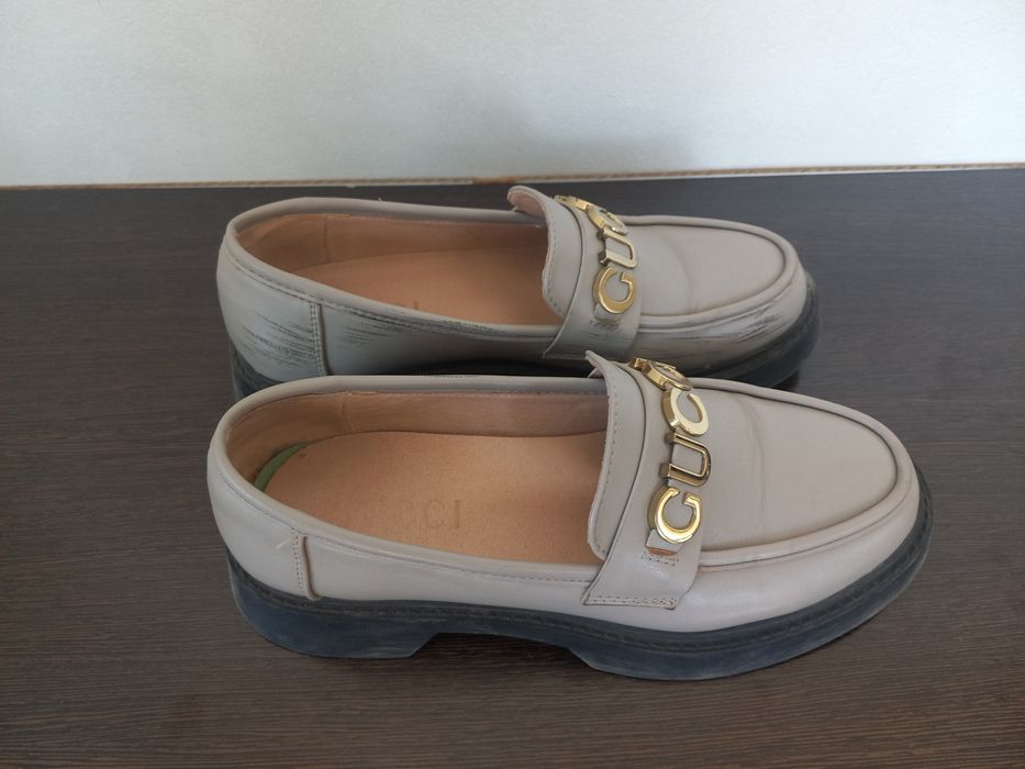 Продам обувь женскую