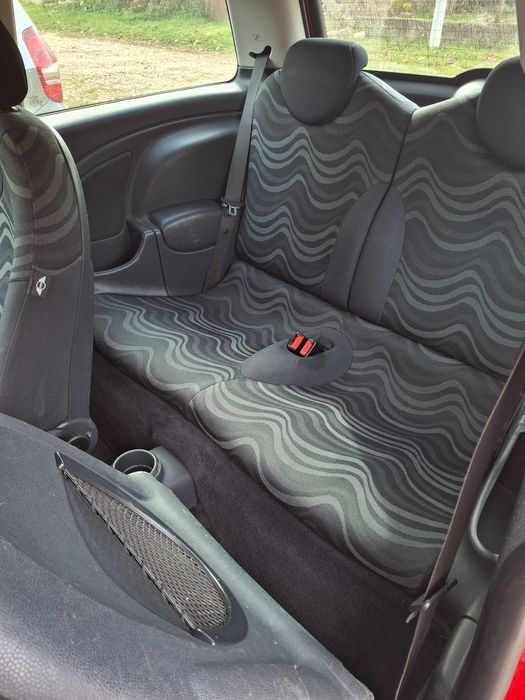 Продава се - Мини купър