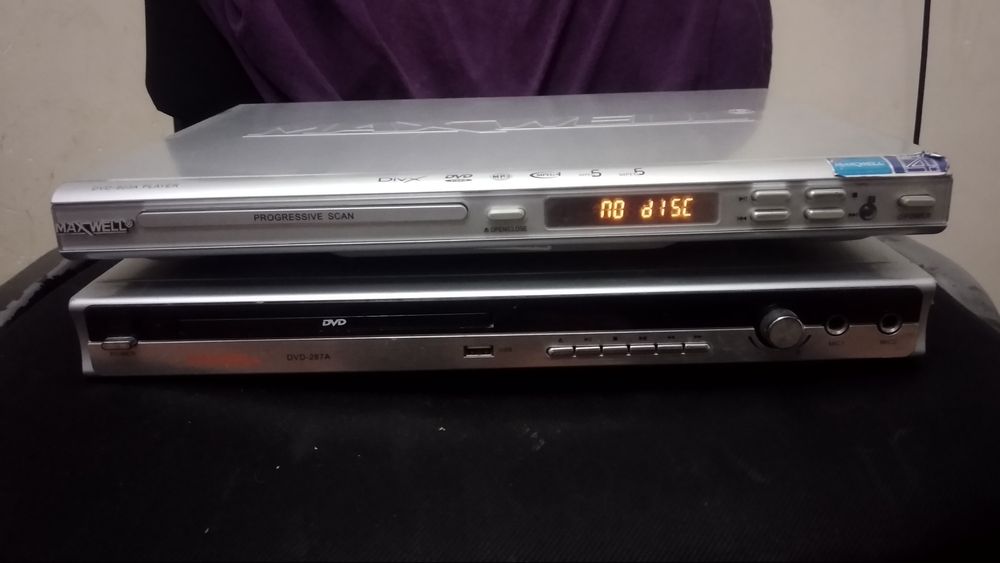 ДВД проигрыватель