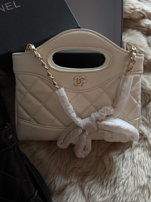 Чанти Chanel,Dior,Michael Kors-продават се отделно
