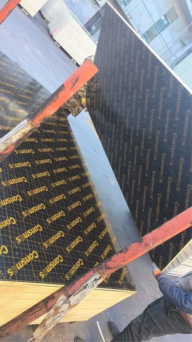 Ламинированная фанера 18