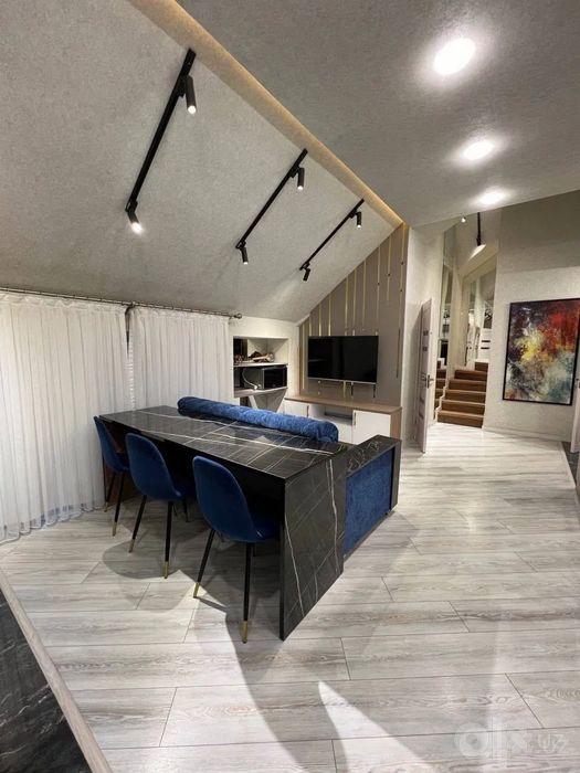 Сдаётся 3-комн Алайский рынок, 60 м²