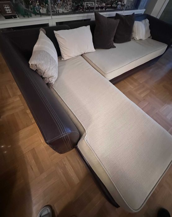 Ъглов диван за хол