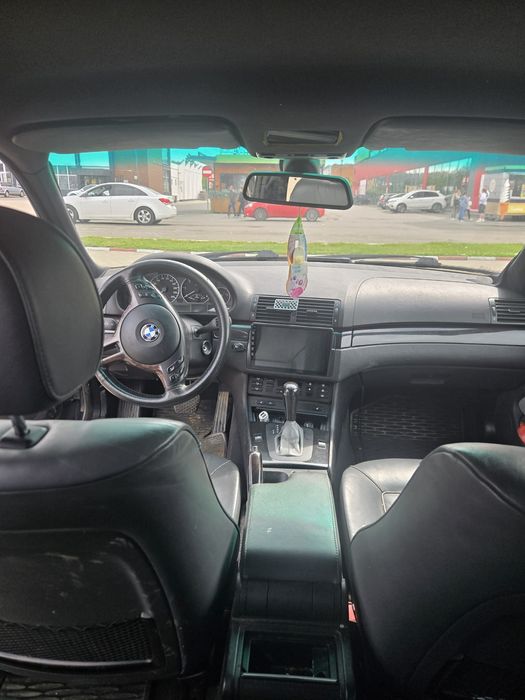 Bmw seria 3    2005