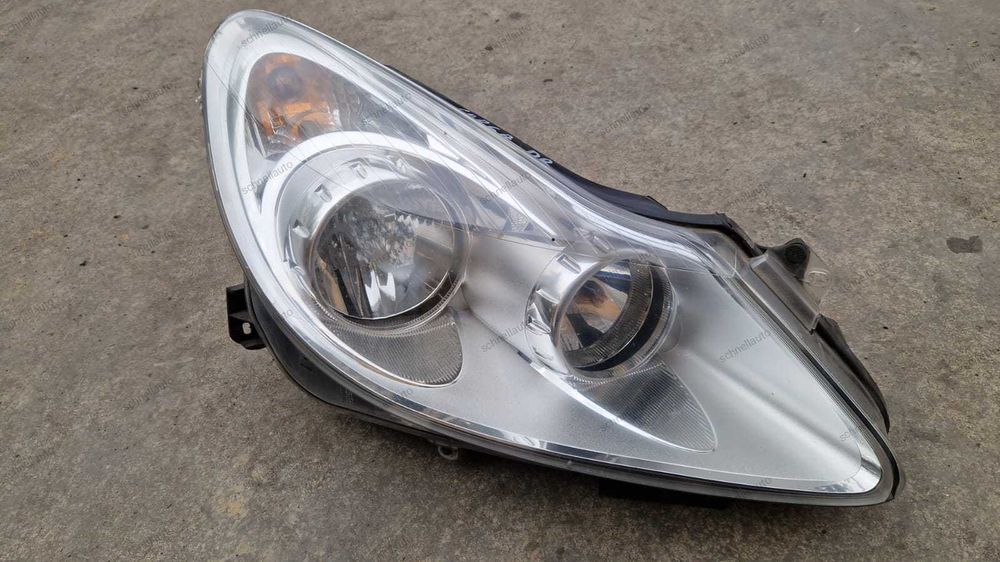 Far dreapta Opel Corsa D cod 13186382