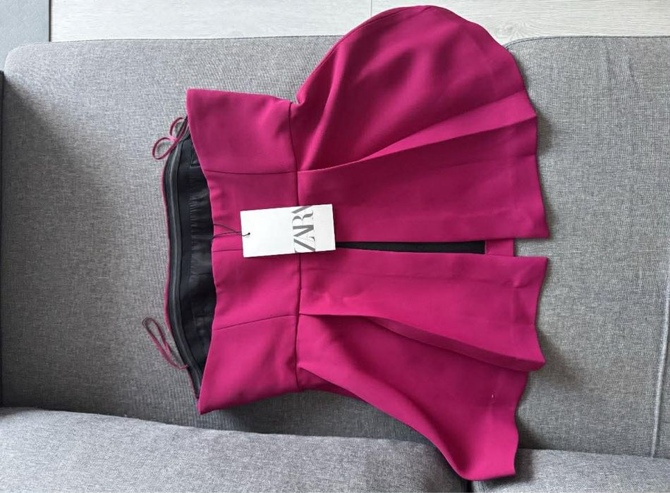 Секси топ на Zara