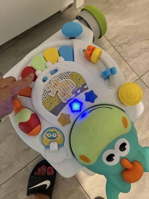 Jucarie interactiva premergator
