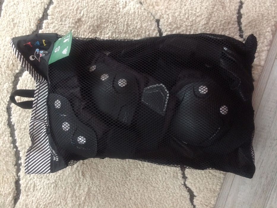 Протектори за ролери или кънки