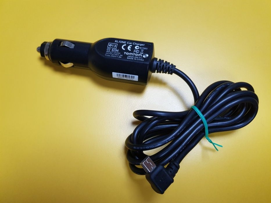 Зарядно за Gps навигация Tom Tom , Garmin , Navigon