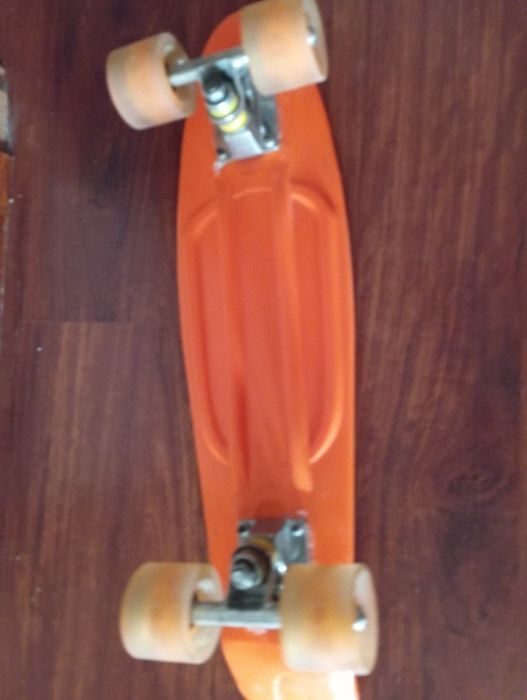 пенни борд.     р